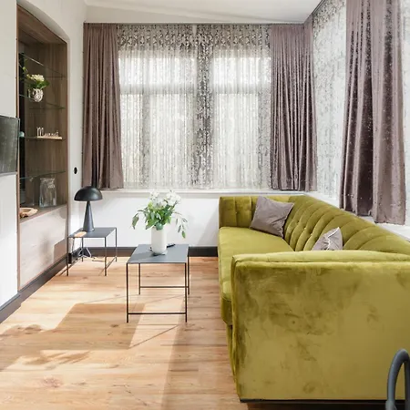 Juweel Huus 1 I 99m I Terrasse I Strandkorb I 99m Kurplatz I By Wooon